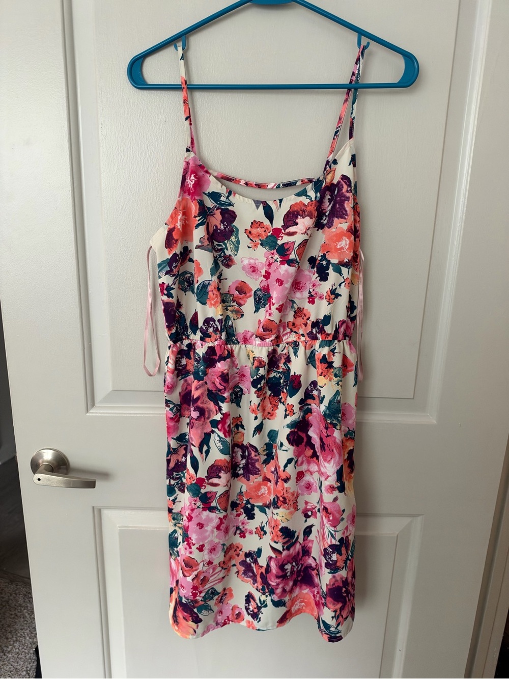 Forever 21 white floral mini dress